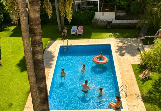 Apartamento en Sitges - ROBIN Apartment with Pool