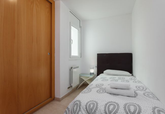 Chambre simple confortable. Appartement à Sitges - HARRY SUN TERRACE
