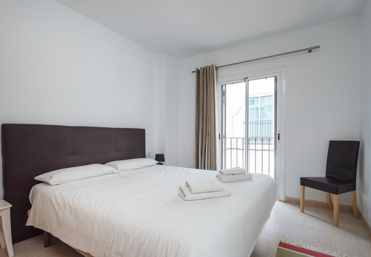 Frais double chambre des maîtres avec en-costume. Appartement à Sitges - HARRY SUN TERRACE