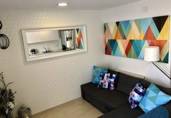 Divine art work in manolo. Apartment in Sitges - MANOLO Apartment