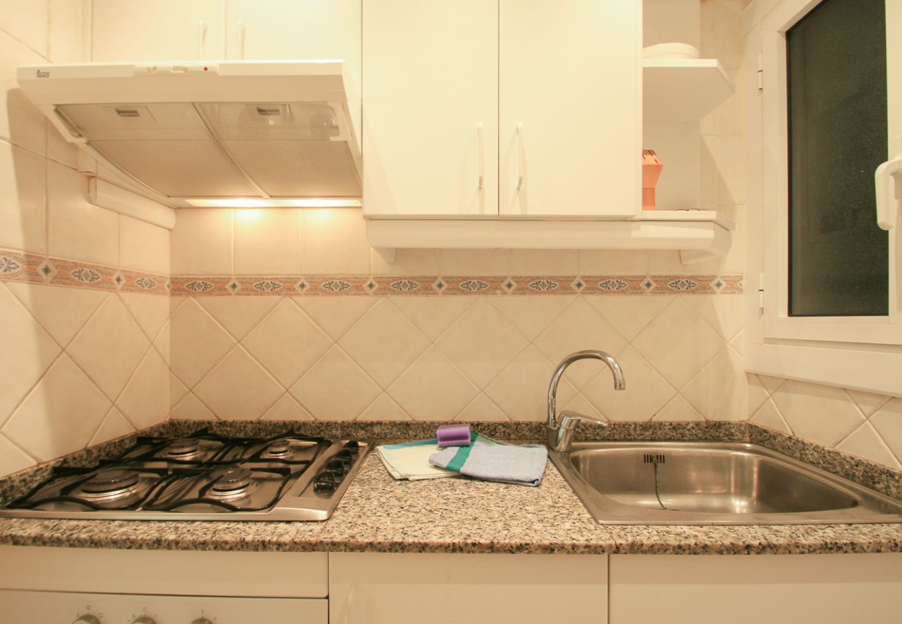 Perfect kitchen for your holiday needs. Apartment in Sitges - LEONARDO Apartment