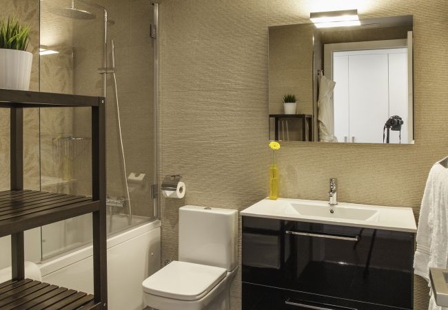 Elegant ensuite Apartment in Sitges - SULLIVAN Apartment