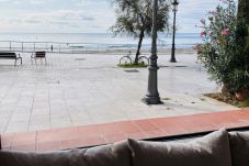 Apartment in Sitges - THE OASIS BEACH